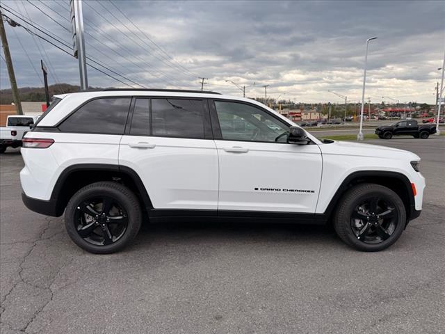 2025 Jeep Grand Cherokee LIMITED 4X4
