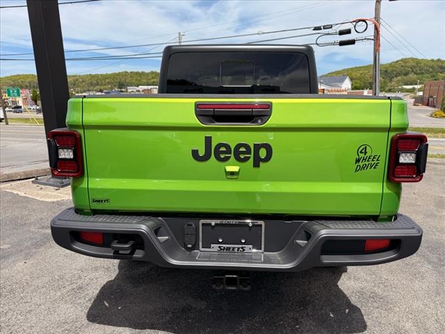 2025 Jeep Gladiator WILLYS 4X4