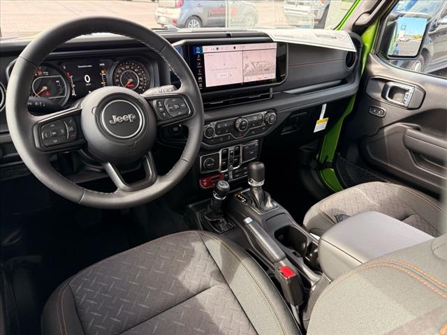 2025 Jeep Gladiator MOJAVE 4X4