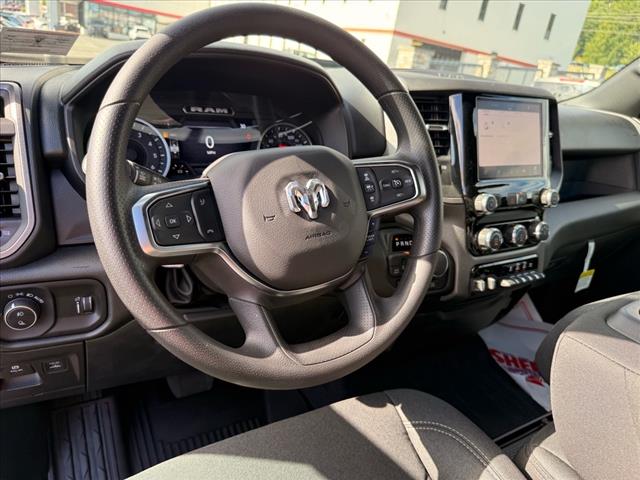 2026 RAM 1500 WARLOCK 4X4 CREW CAB 57