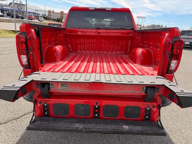 2021 GMC Sierra 1500 4WD CREW CAB 147  ELEVATI
