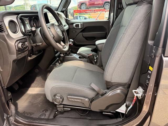 2025 Jeep Wrangler SPORT 2 DOOR 4X4