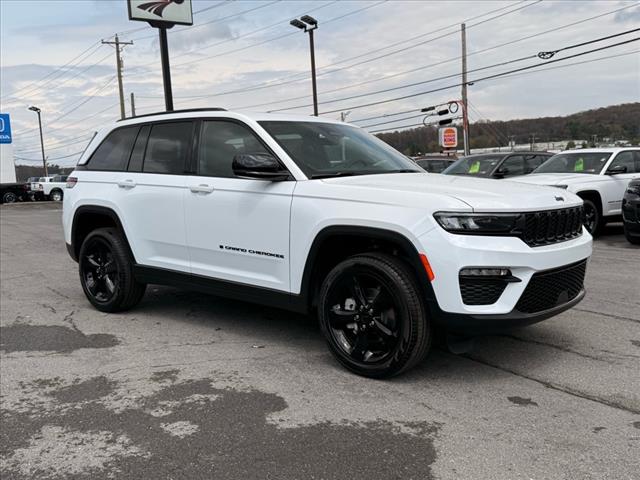 2025 Jeep Grand Cherokee LIMITED 4X4