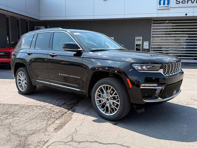 2025 Jeep Grand Cherokee SUMMIT 4X4