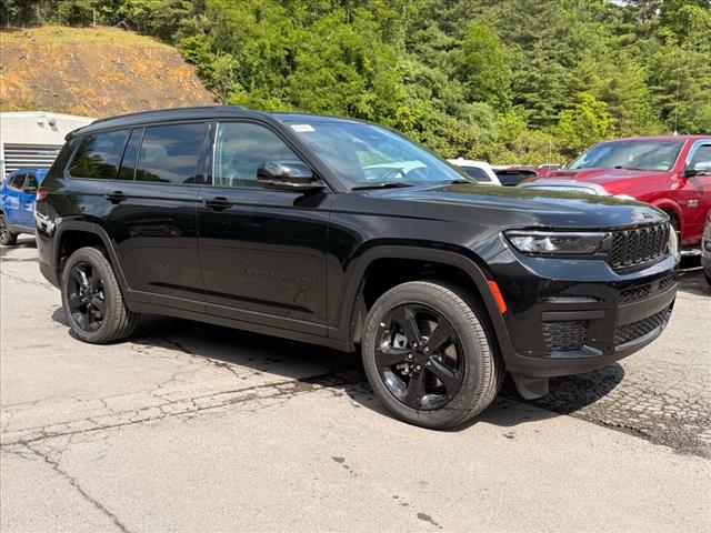 2025 Jeep Grand Cherokee L LAREDO X 4X4