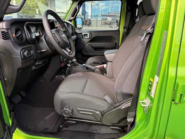 2025 Jeep Gladiator MOJAVE 4X4