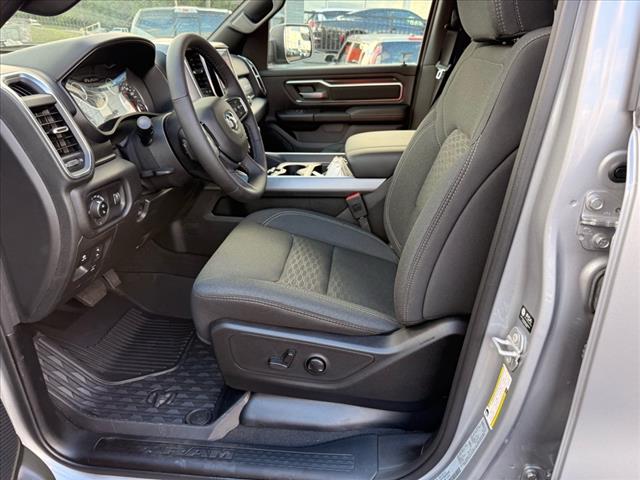 2025 RAM 1500 BIG HORN 4X4 CREW CAB 57