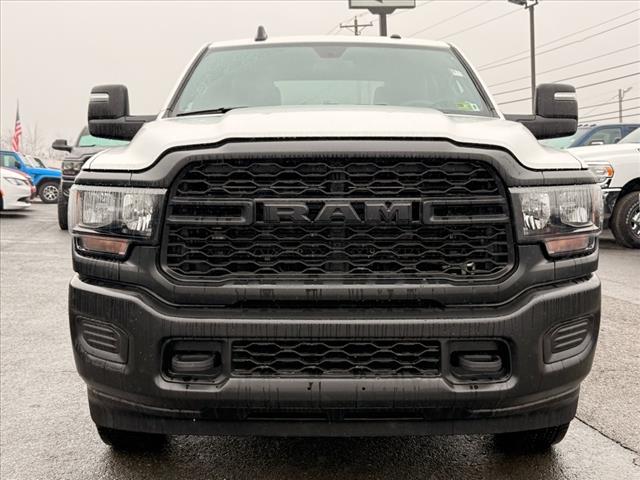 2024 RAM 2500 TRADESMAN 4X4 CREW CAB 6