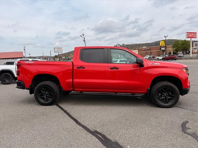 2024 Chevrolet Silverado 1500 4WD CREW CAB 147  CUSTOM