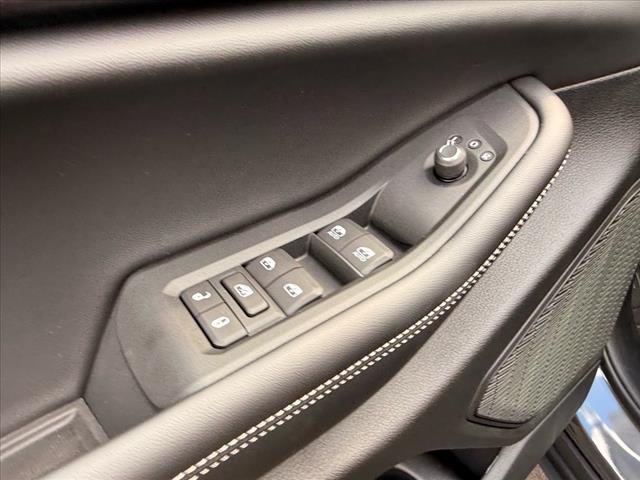 2025 Jeep Grand Cherokee LAREDO X 4X4