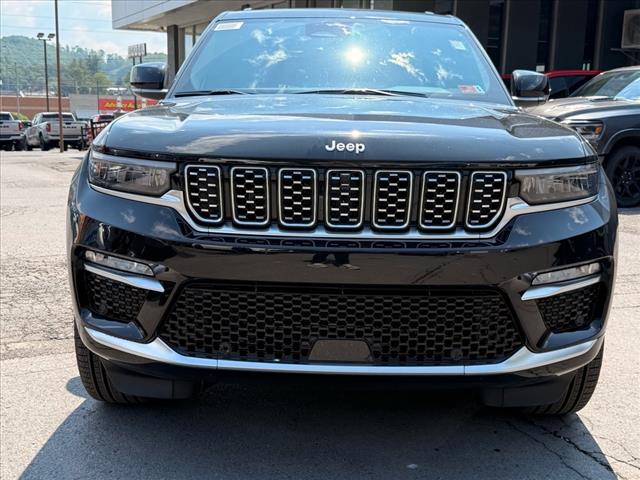 2025 Jeep Grand Cherokee SUMMIT 4X4
