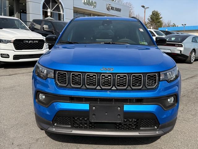 2025 Jeep Compass LATITUDE 4X4