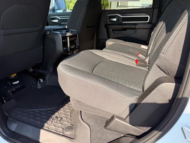 2025 RAM 2500 BIG HORN 4X4 CREW CAB 64