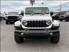 2025 Jeep Gladiator NIGHTHAWK 4X4 *LTD AVAIL*