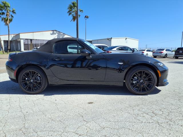 2025 Mazda MX-5 Miata Club