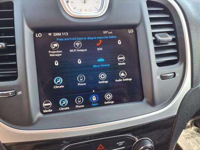 2022 Chrysler 300 Touring
