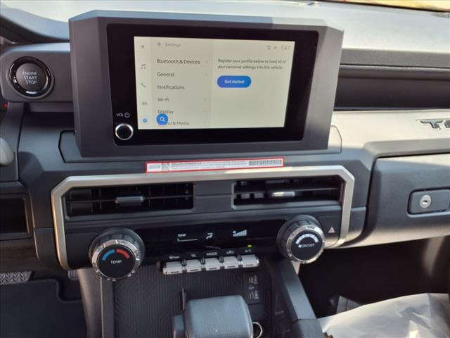 2025 Toyota Tacoma SR