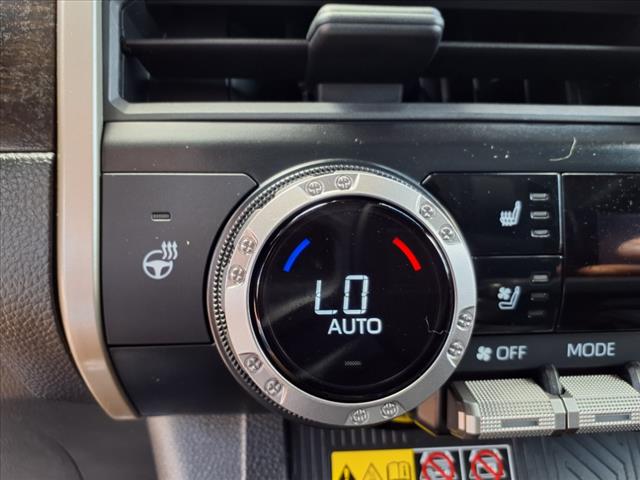 2024 Toyota Tacoma Limited Hybrid