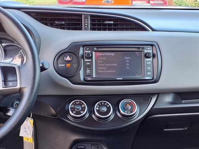 2017 Toyota Yaris 5-Door SE