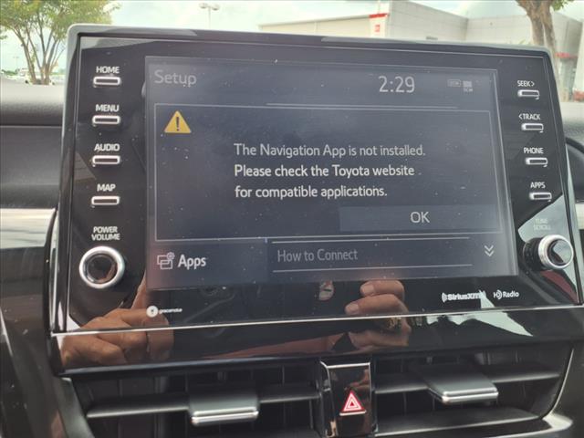 2022 Toyota Camry Hybrid SE
