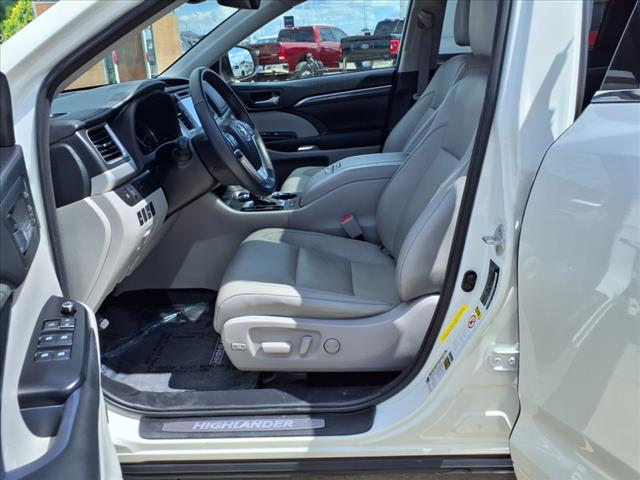 2018 Toyota Highlander Limited Platinum