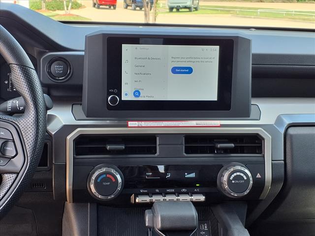 2025 Toyota Tacoma SR5