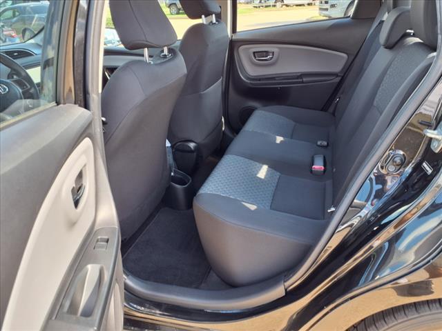 2017 Toyota Yaris 5-Door SE