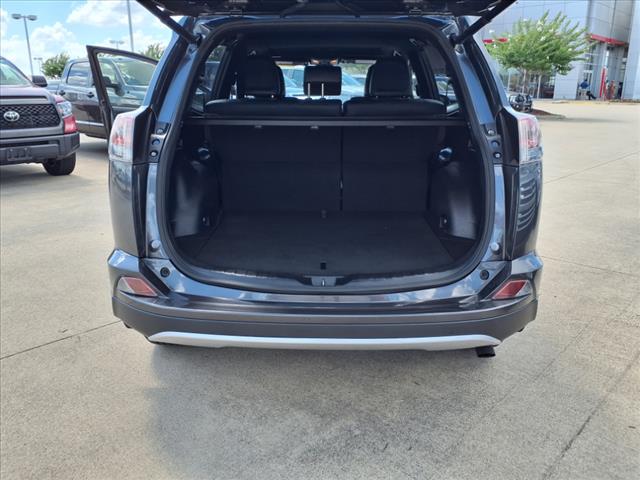2018 Toyota RAV4 SE