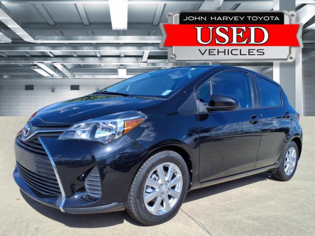 2017 Toyota Yaris 5-Door SE