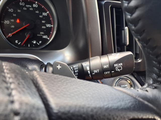 2018 Toyota RAV4 SE