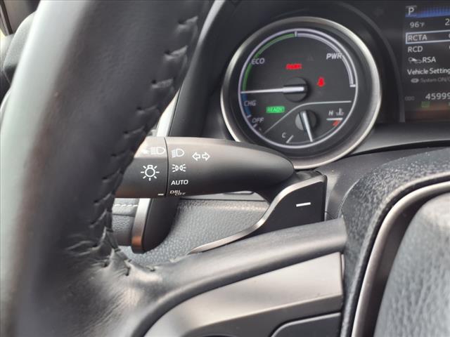 2022 Toyota Camry Hybrid SE