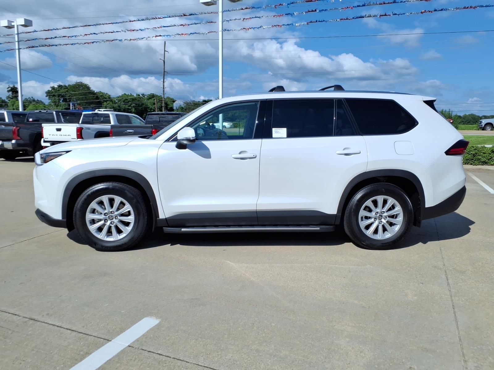 Pearl 2026 Toyota Grand Highlander SUV / Crossover All-Wheel Drive 8-Speed Automatic