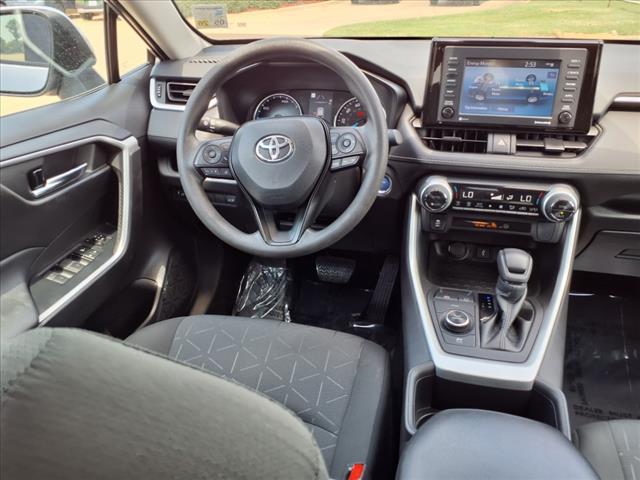 2022 Toyota RAV4 Hybrid XLE