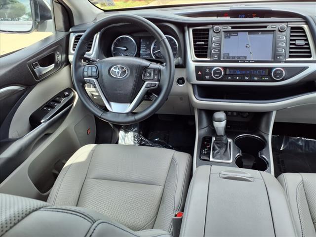 2018 Toyota Highlander Limited Platinum