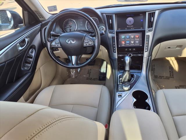 2016 INFINITI Q50 2.0T Premium