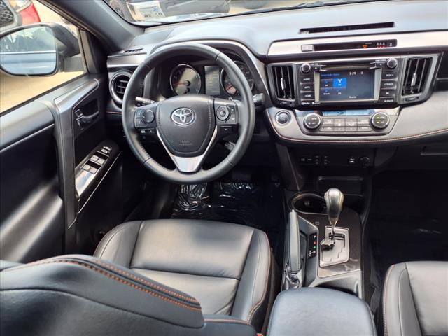 2018 Toyota RAV4 SE