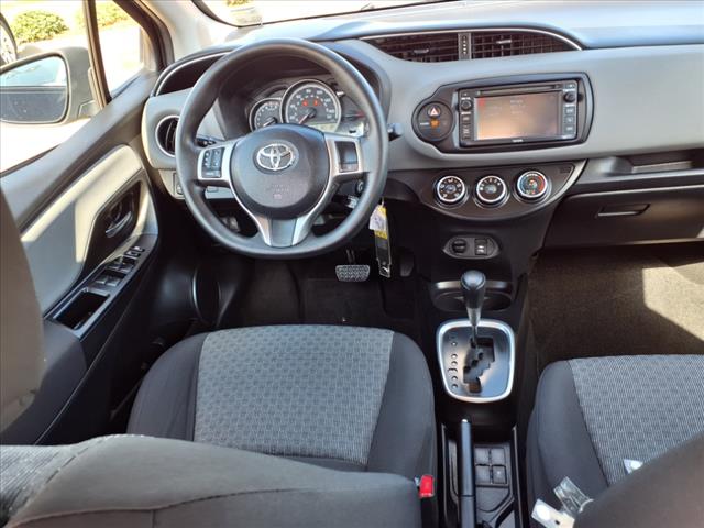 2017 Toyota Yaris 5-Door SE