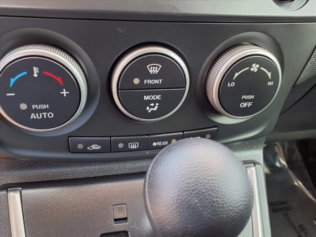 2015 Mazda Mazda5 Sport