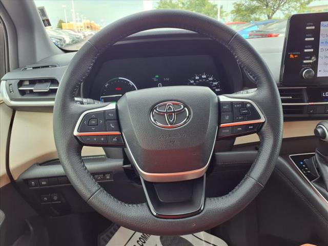 2022 Toyota Sienna XLE 7-Passenger