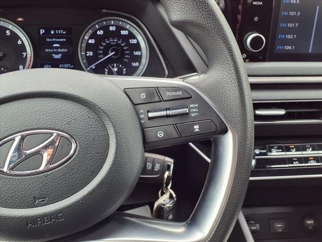 2023 Hyundai SONATA SE