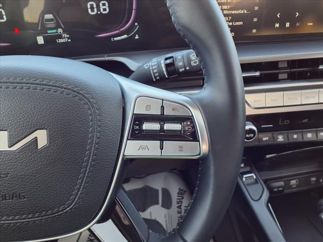 https://cdn.getauto.com/photos/5/158095/17c/5XYP6DGC8RG538568-17c.jpg