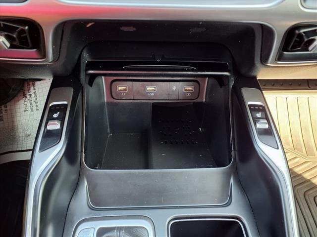 2023 Kia Sorento S