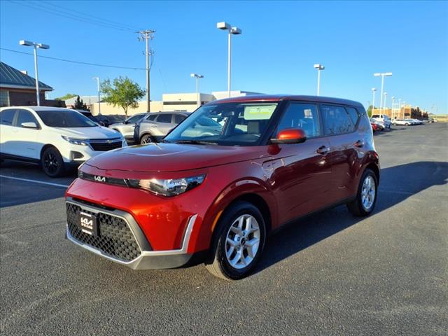 2024 Kia Soul LX