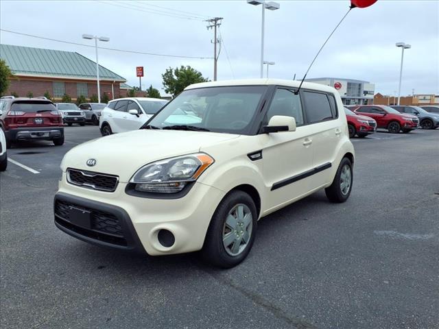 2013 Kia Soul Base