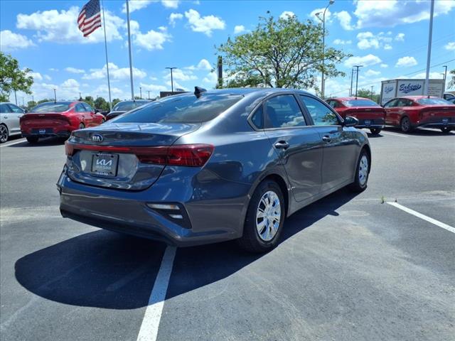 2021 Kia Forte MANUAL