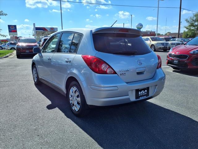 2009 Nissan Versa 1.8 S