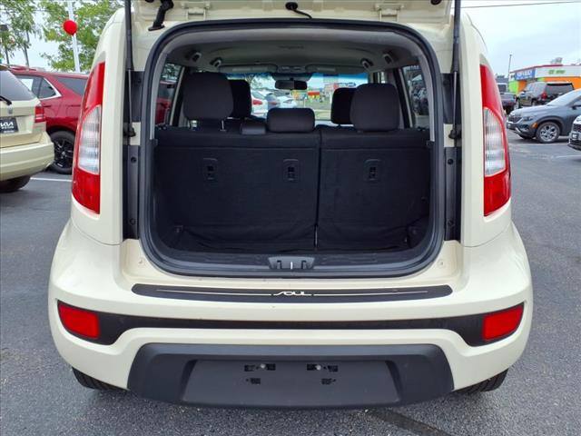 2013 Kia Soul Base