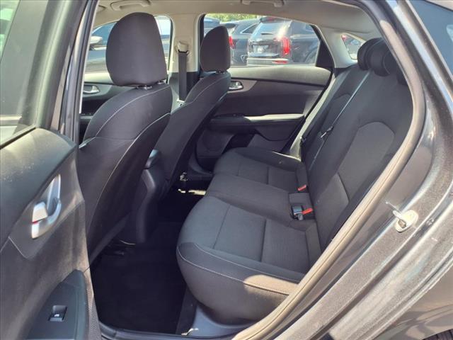 2021 Kia Forte MANUAL
