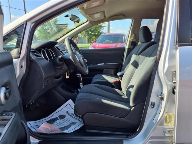 2009 Nissan Versa 1.8 S