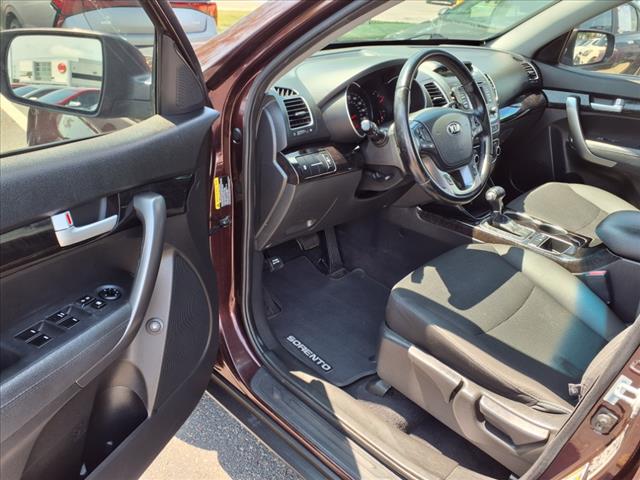 2015 Kia Sorento LX